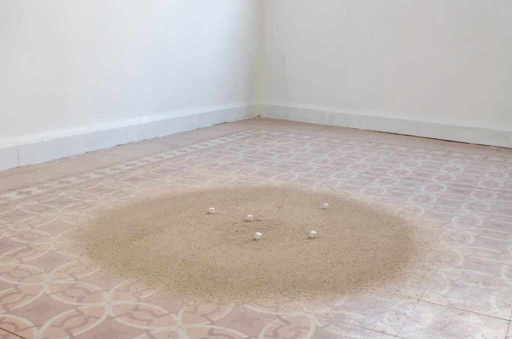 Trece, 2017, Juego de azar, documentation photograph, by Daniel Perez Coronel